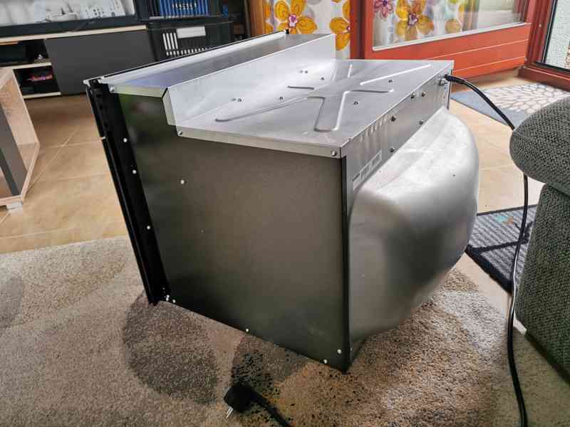 Mikrovlnná trouba s funkcí Crisp - foto 3