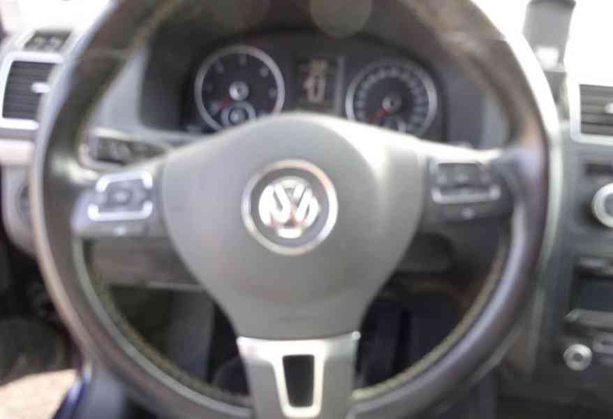 VW TOURAN 2.0 TDI r.v.2014 (103 kw) AUTOMAT - foto 8