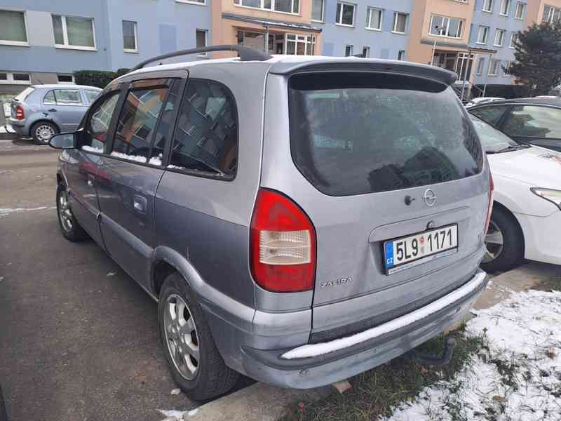 Opel zafira - foto 1