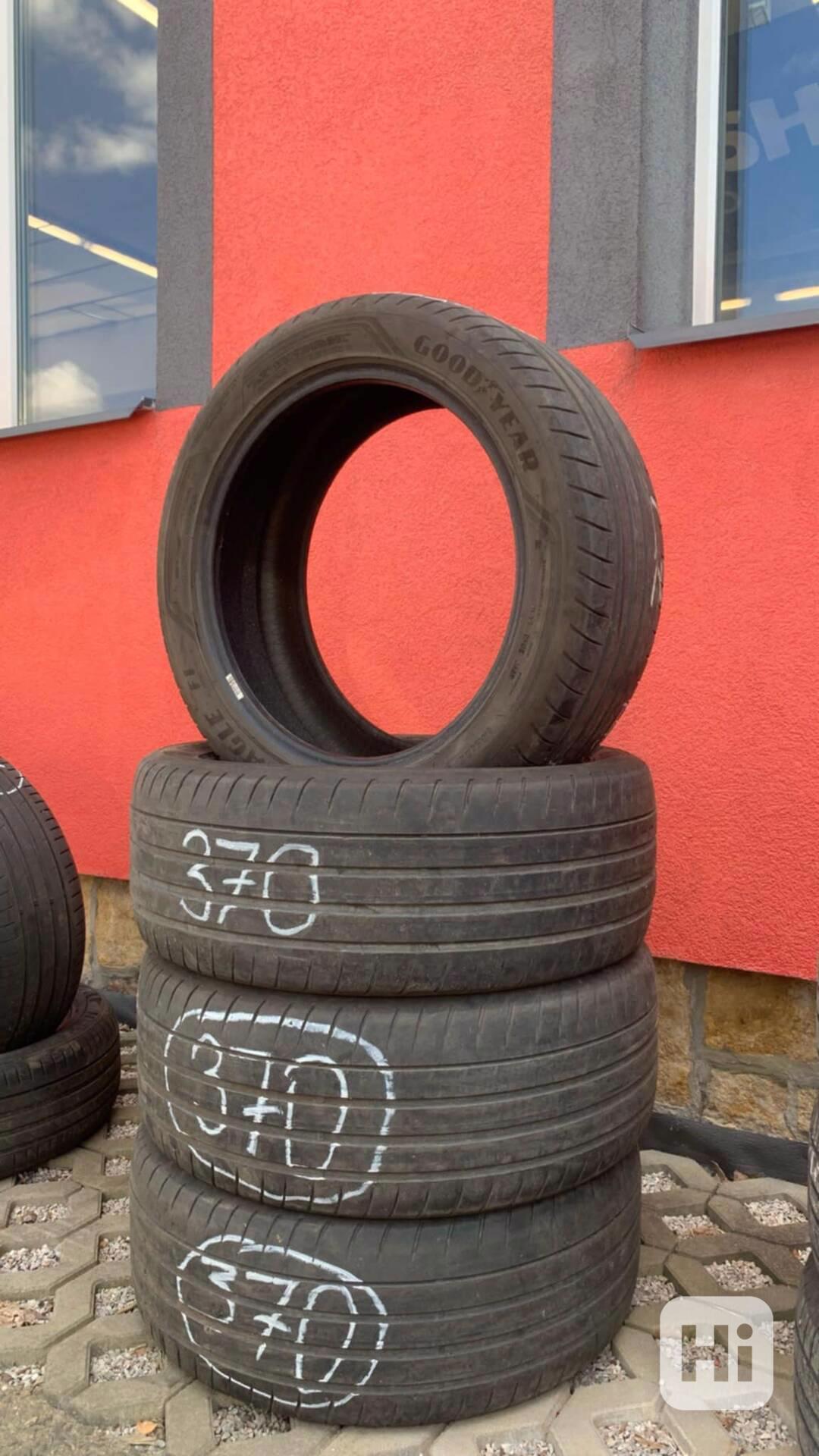 Pneu Goodyear Eagle F1, 255/45 R19 104Y, letní  - foto 1