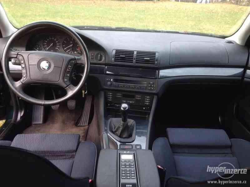 BMW 523i E39 - velmi pěkné, nutné vidět, zimní pneu - foto 9