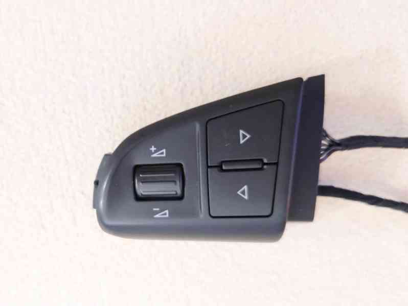 NOVÝ Škoda Octavia II multifunkční volant - foto 10