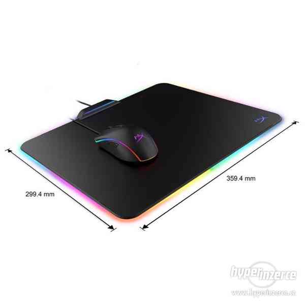 HyperX FURY Ultra RGB Gaming podložka pod myš 36 x 30 cm - foto 6