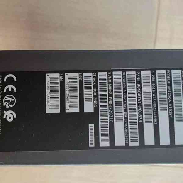 Asus ZenBook 14" Pine Grey - celokovový (8 jádro) - foto 3