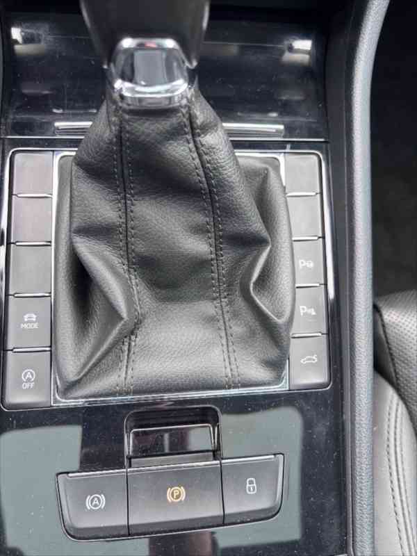 Škoda Superb 1,4   TSi 110kW - foto 12
