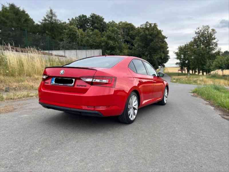 Škoda Superb 1,4   TSi 110kW - foto 7