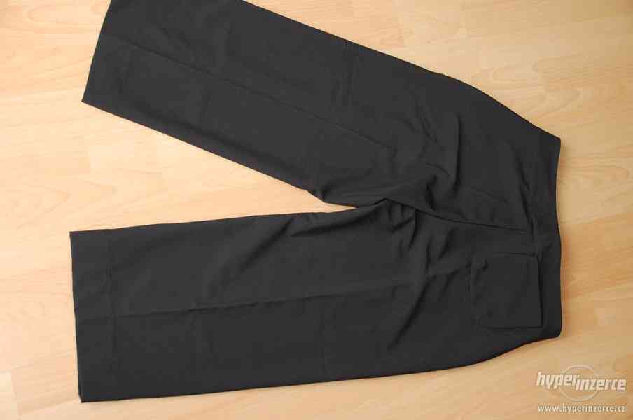Nové dámské golfové kalhoty NIKE Capri černé, vel. M - foto 2