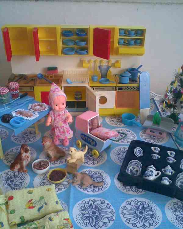 Retro kuchynka, pokojík, panenky - foto 5