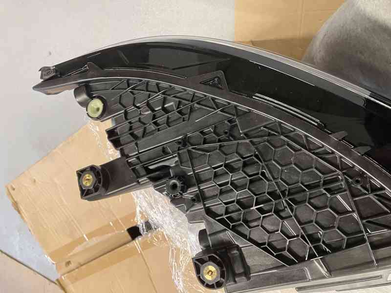 predni svetlo vw multivan t7 iq light levy leve - foto 4