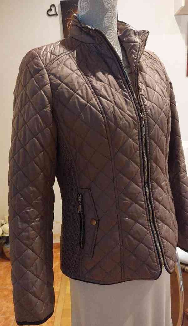 Dámská prošívaná štepovaná bunda - foto 2