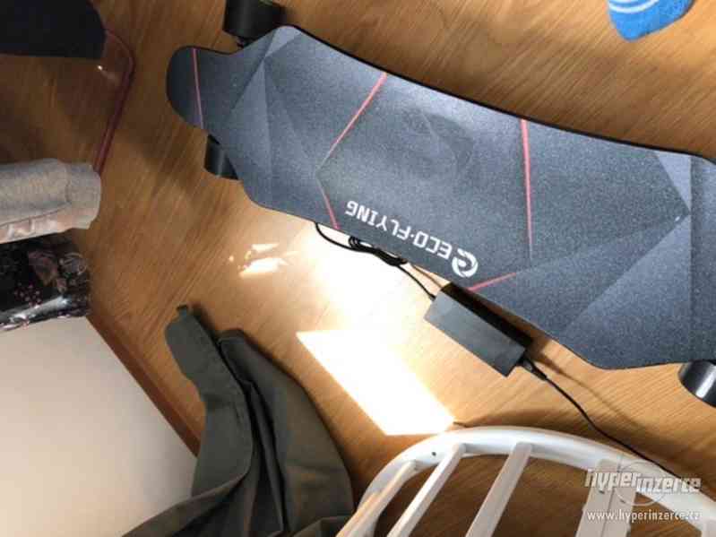 Nový elektrický longboard E-PRO. Rychlost 40km/h,dojezd 25km - foto 5