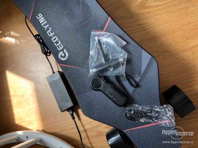 Nový elektrický longboard E-PRO. Rychlost 40km/h,dojezd 25km - foto 6