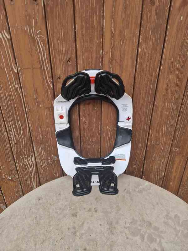 Motokrosový nákrčník Leatt Neck Brace - foto 3