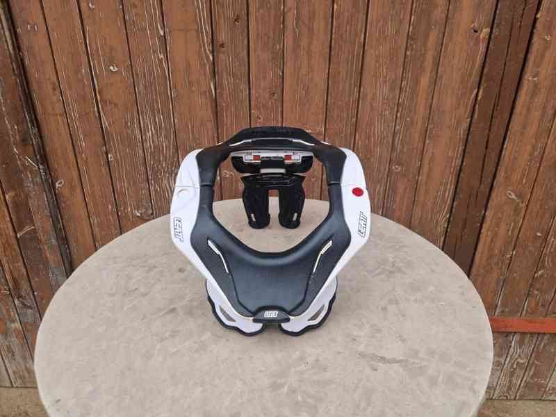 Motokrosový nákrčník Leatt Neck Brace - foto 2