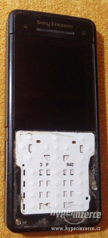 Různé mobily Sony Ericsson k opravě -levně!!! - foto 6