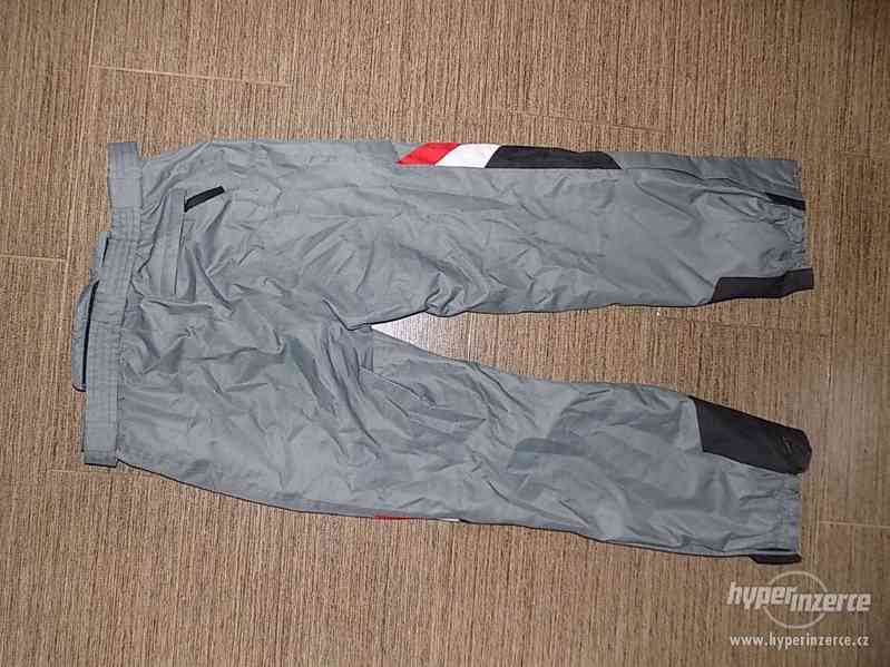 Zimní lyžařská bunda 52 lyžařské kalhoty oteplovačky komplet - foto 5