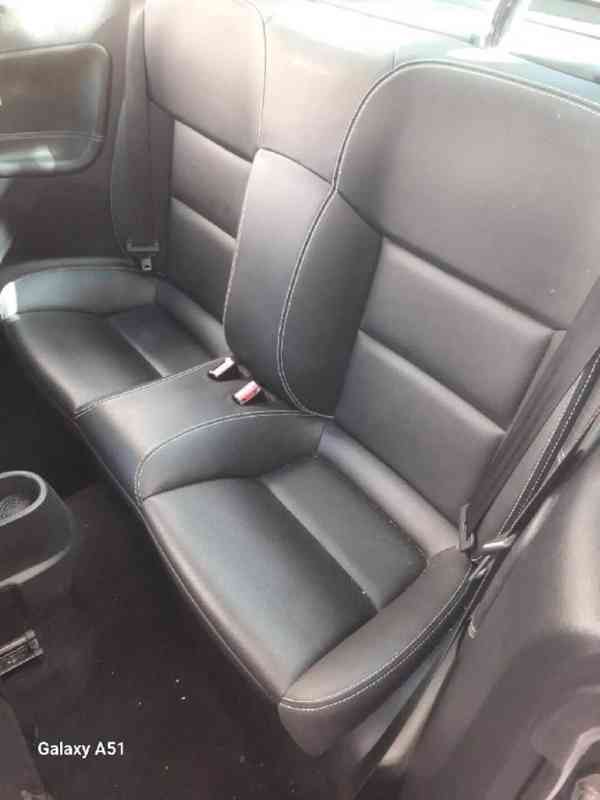 PEUGEOT 207 CC 1.6 HDi Kabriolet - foto 8