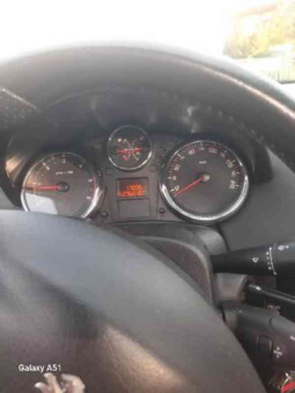 PEUGEOT 207 CC 1.6 HDi Kabriolet - foto 6
