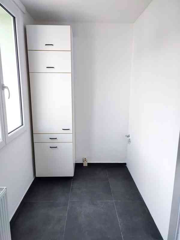Pronájem bytu 2+1, 67 m2, Plasy - foto 6
