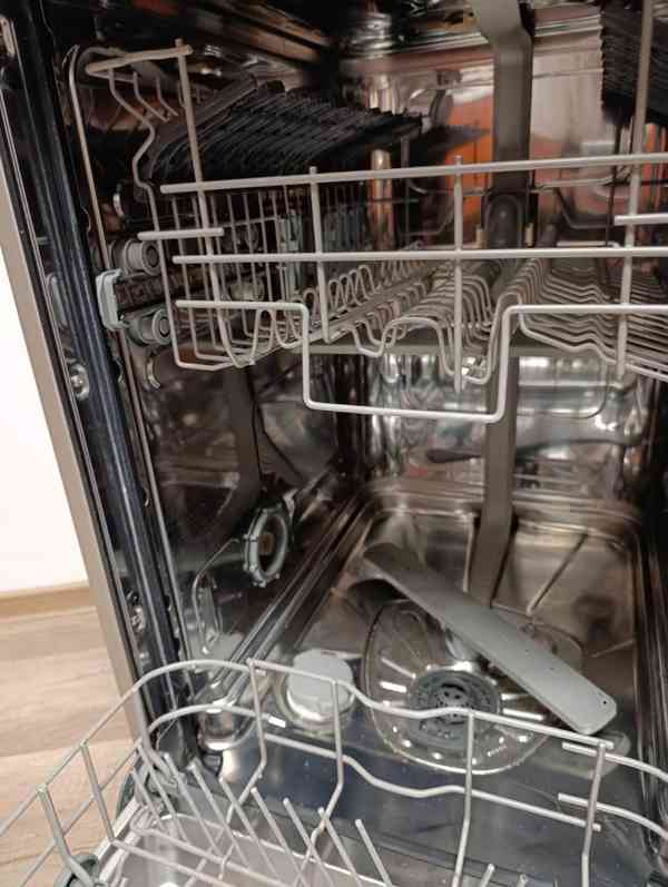 Myčka ELECTROLUX EnergySaver - nefůnkční na díly nebo opravu - foto 7