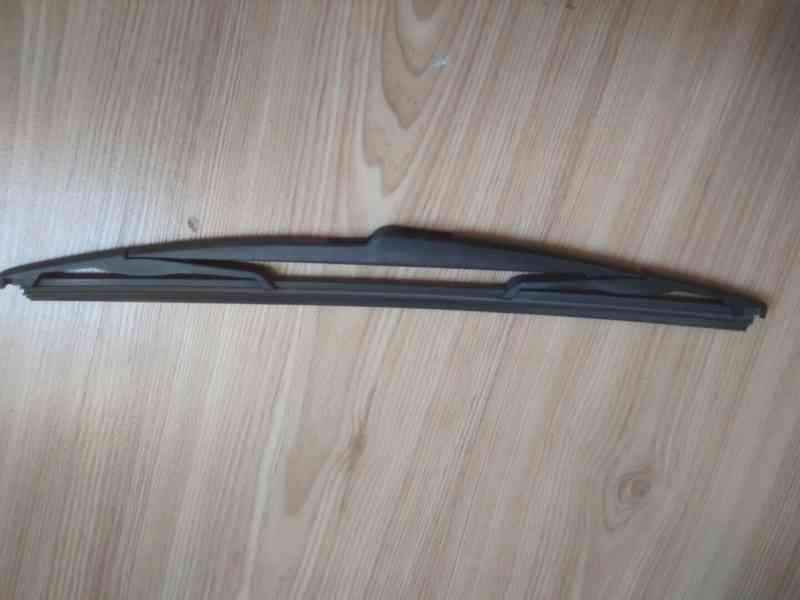 Stěrač zadní na Peugeot 307 - foto 2