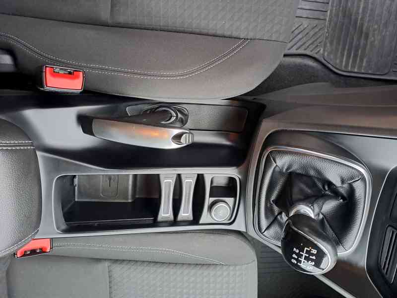  Ford C-Max Compact Trend Plus 1.0 EcoBoost - foto 11
