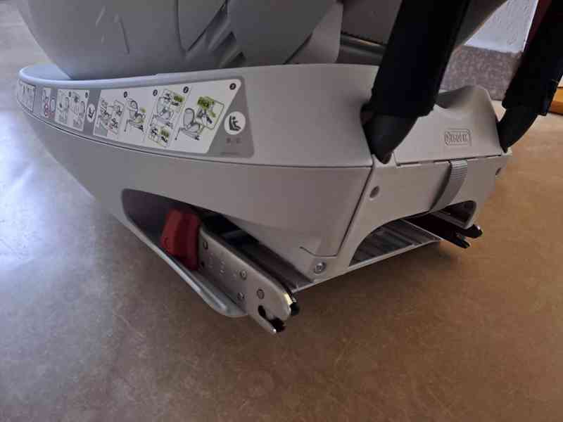 Autosedačka Britax Römer DUALFIX 0-18kg Cosmos Black - foto 8