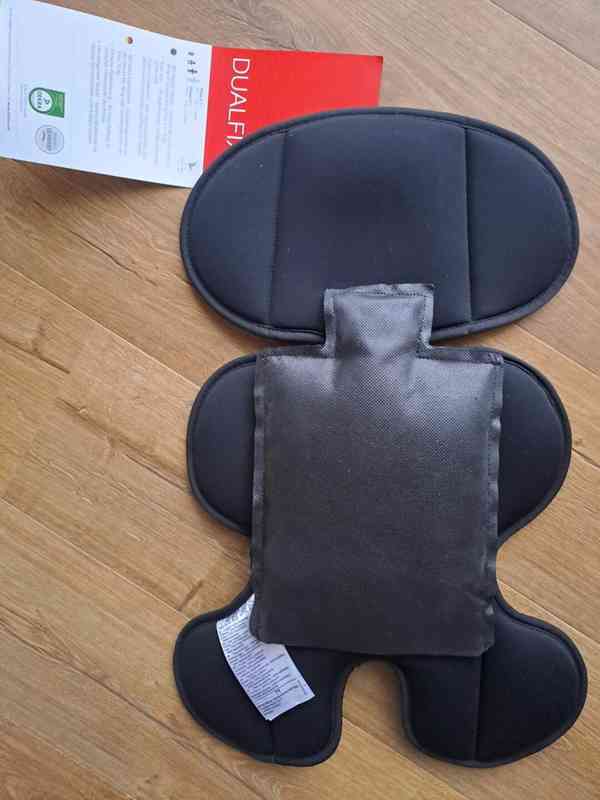 Autosedačka Britax Römer DUALFIX 0-18kg Cosmos Black - foto 10