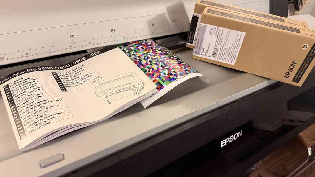 Epson Stylus Pro 9890 – 44″ fototiskárna + Mirage RIP - foto 3