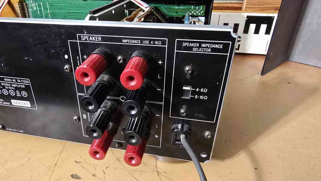 SONY TA-F120A stereo zesilovač k opravě - foto 8