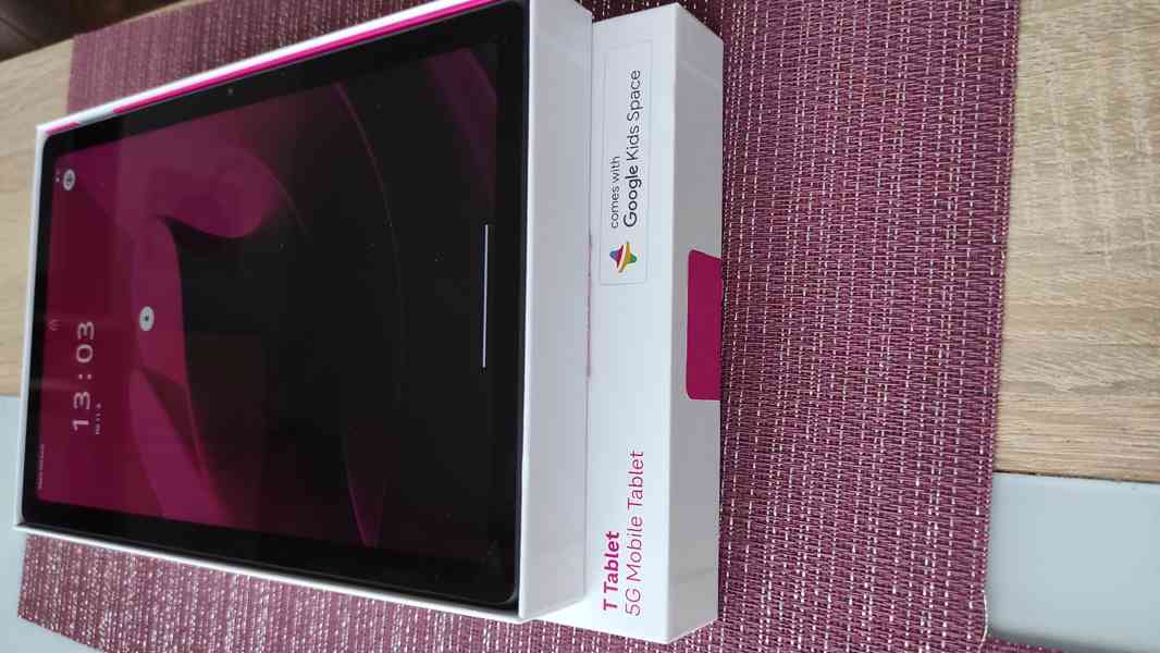 tablet od značky T-mobile - foto 3