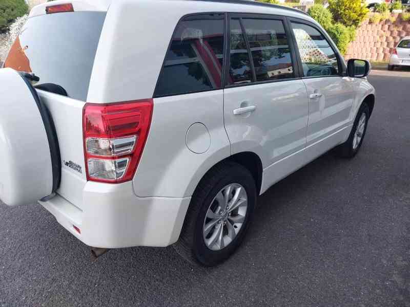 Suzuki Grand Vitara 2.4i Comfort benzín 124kw - foto 11