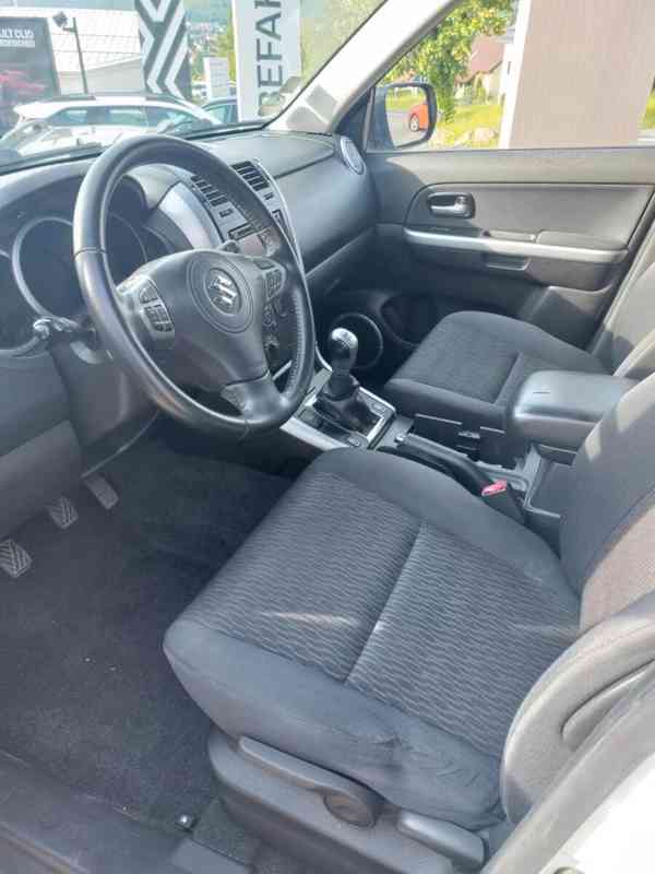 Suzuki Grand Vitara 2.4i Comfort benzín 124kw - foto 4