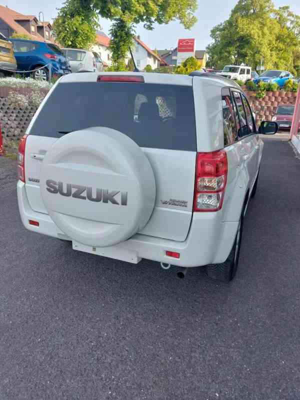 Suzuki Grand Vitara 2.4i Comfort benzín 124kw - foto 13