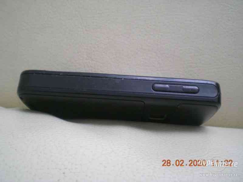 Nokia 3110c - plně funkční mobilní telefony z r.2007 - foto 5