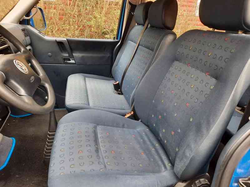 Volkswagen T4 Caravelle 2,5 TDI 75kW - foto 4