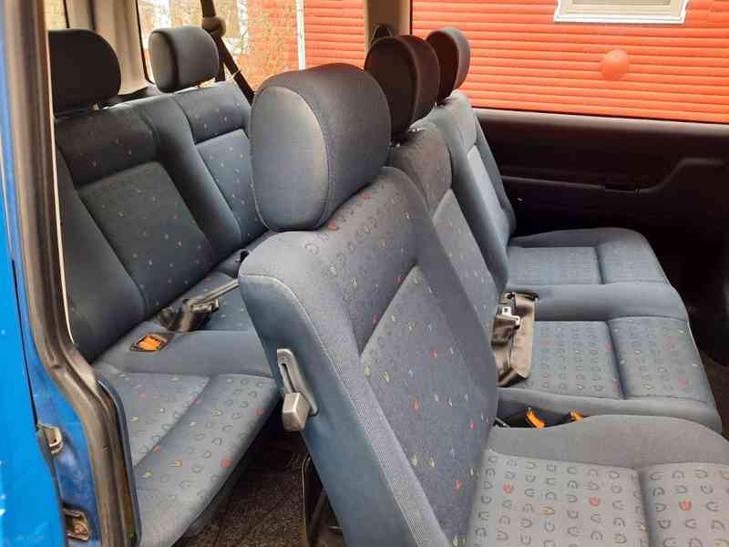 Volkswagen T4 Caravelle 2,5 TDI 75kW - foto 3