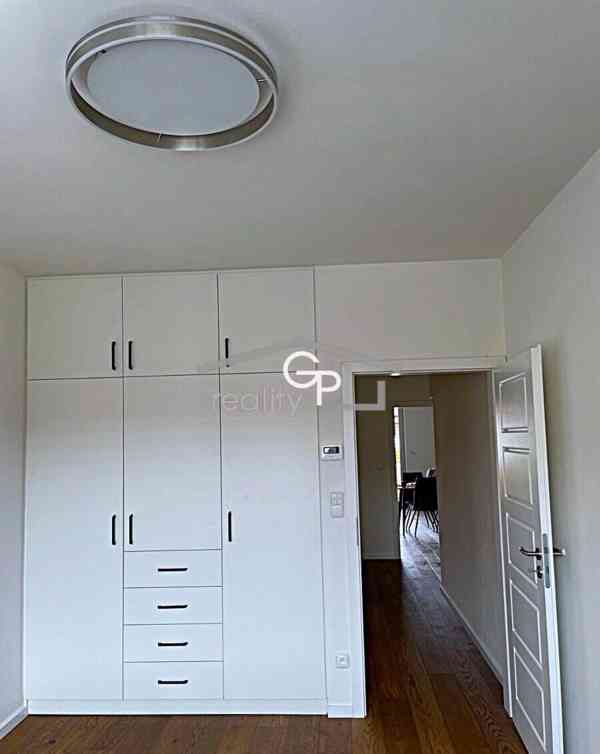 Pronájem 2+kk s bal. a park. stáním v Č. Budějovicích - foto 7