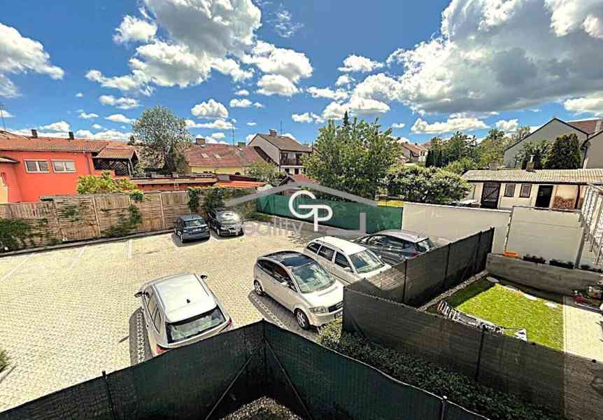 Pronájem 2+kk s bal. a park. stáním v Č. Budějovicích - foto 13