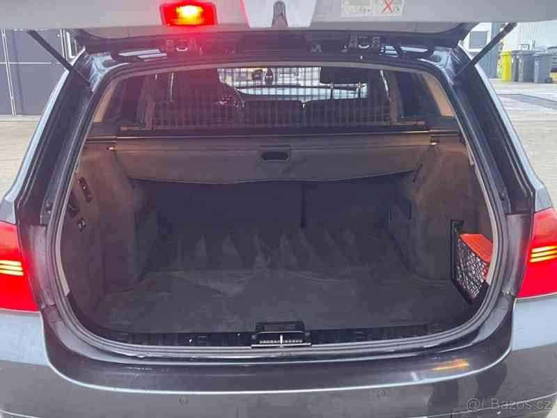 BMW Řada 3 2,0   Krásné - foto 11