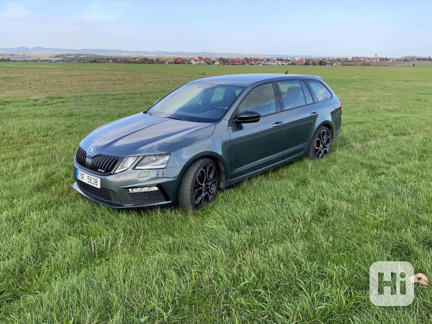 Škoda Octavia 2,0   Octavia III RS - foto 1