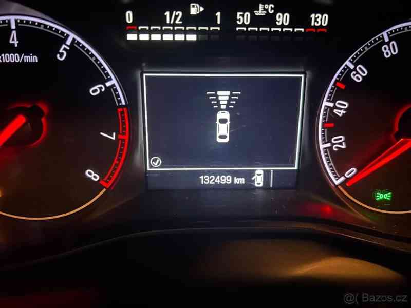 Opel Zafira 1,4   7 míst, Benzín/LPG - foto 11