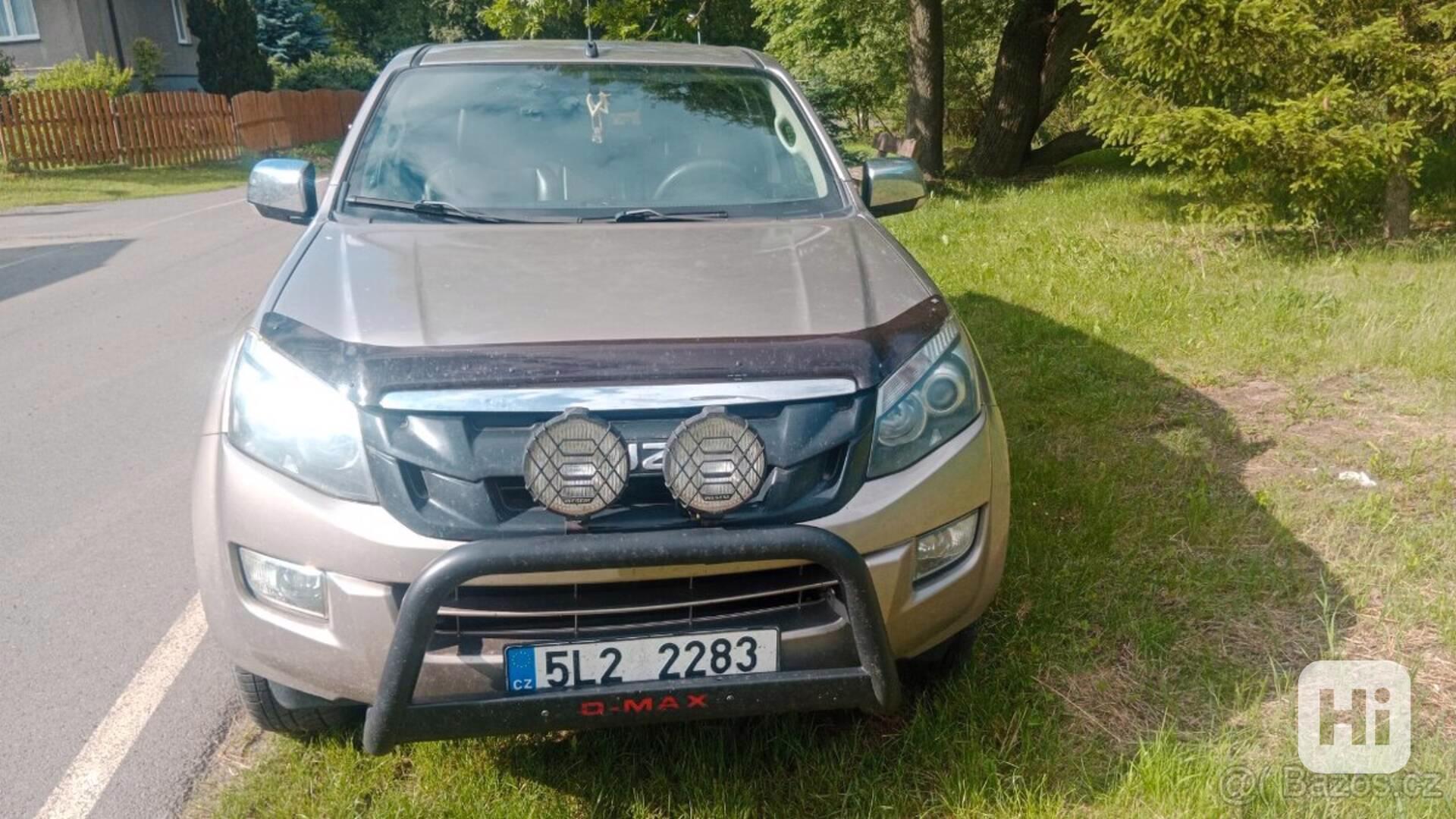 Isuzu D Max  - foto 1