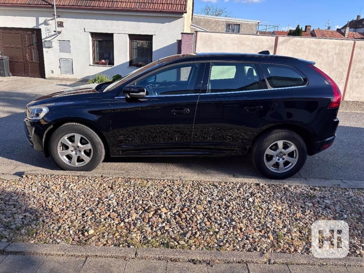 Volvo XC60 2,4 - foto 1