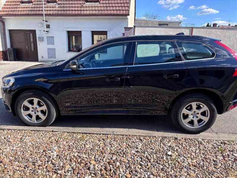 Volvo XC60 2,4 - foto 2