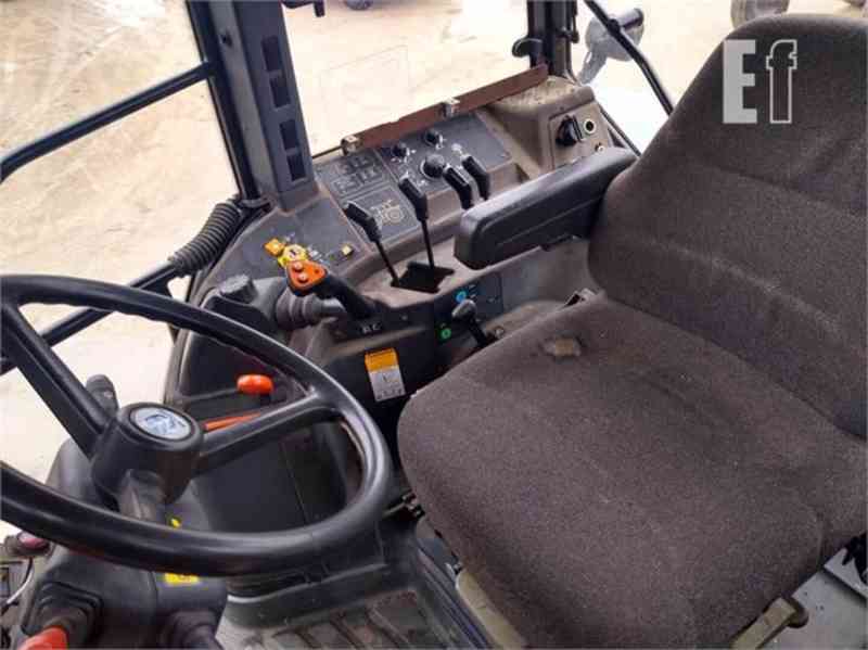 Traktor NEW HOLLAND 8160 - foto 6