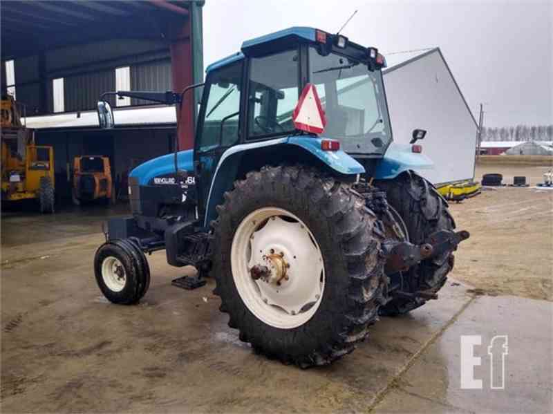 Traktor NEW HOLLAND 8160 - foto 3