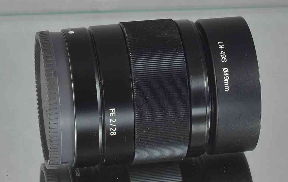 Sony FE 28mm F2 *Full-frame*širokoúhlý *E mount - foto 5