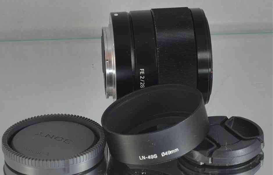 Sony FE 28mm F2 *Full-frame*širokoúhlý *E mount