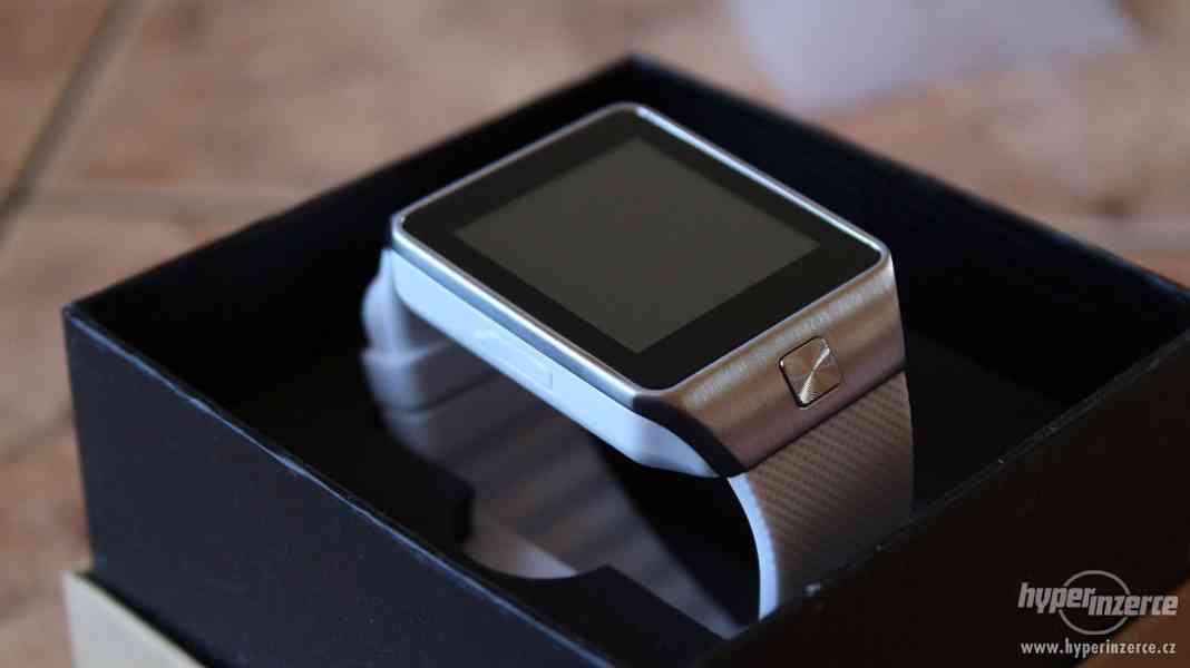 Chytré hodinky s vlastní SIM a Foťákem! - foto 2